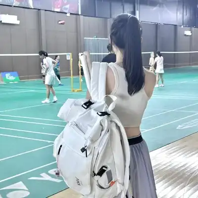 黄辉